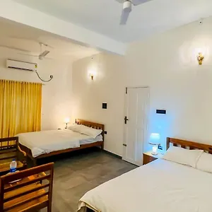 https://elzas-fortinn.kerala-hotels.net